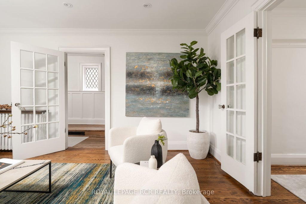Photo of 214 Briar Hill Avenue, Toronto, ON M4R 1J2 (MLS # C14004288)