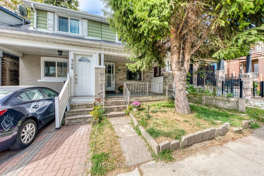 Photo of 370 Coxwell Avenue, Toronto, ON M4L 3B7 (MLS # E12418043)