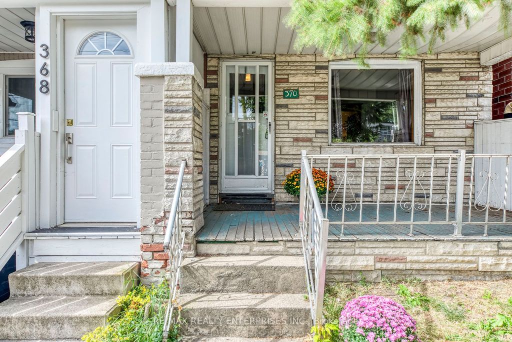 Photo of 370 Coxwell Avenue, Toronto, ON M4L 3B7 (MLS # E12418043)