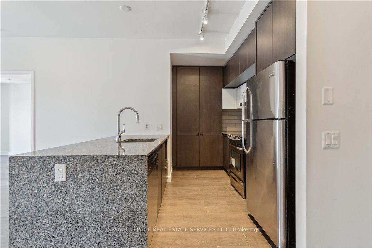 5035 Harvard Road 411