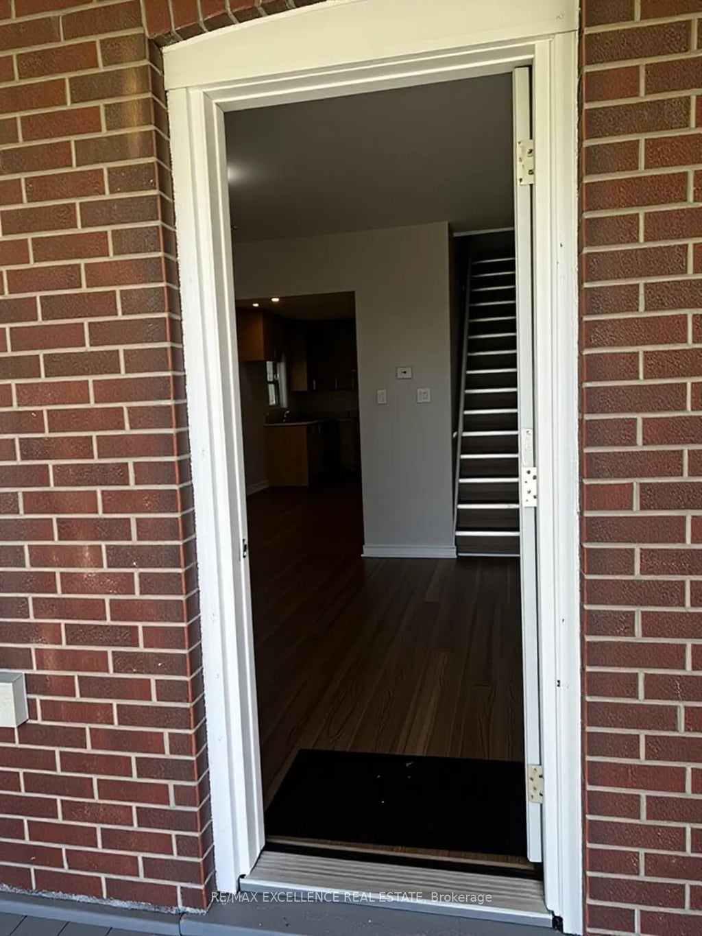 Photo of 4255 STANLEY Avenue, Niagara Falls, ON L2G 4Z3 (MLS # X13648250)