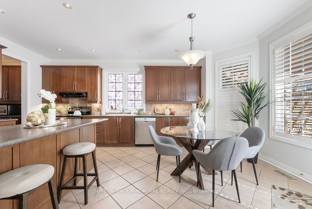 2228 Austin Court