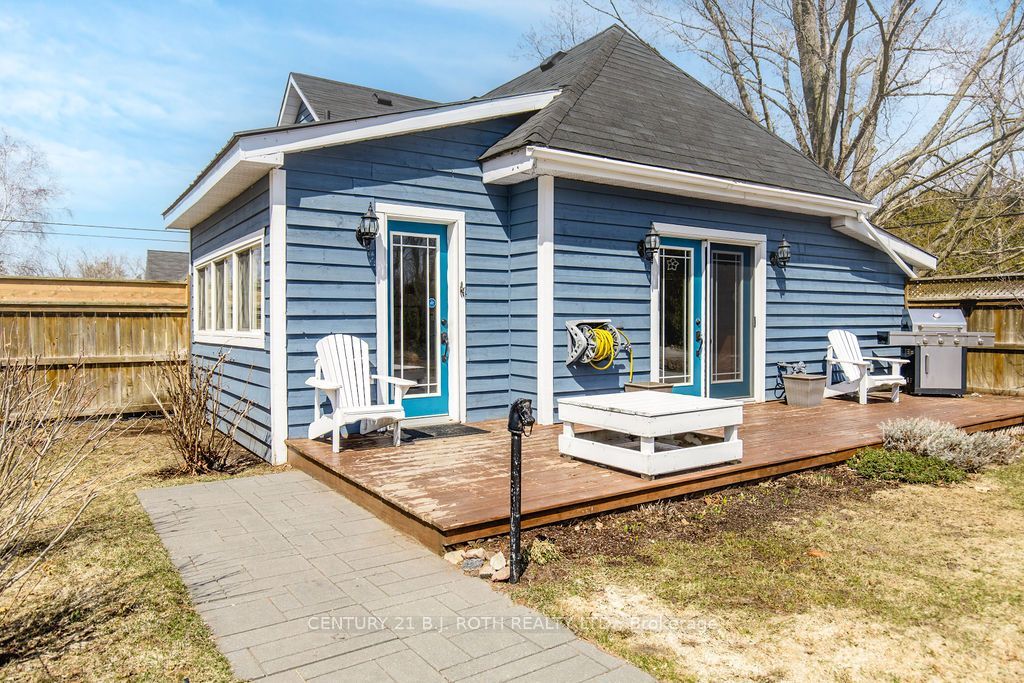 Photo of 490 Park Street, Tay, ON L0K 2A0 (MLS # S12984718)