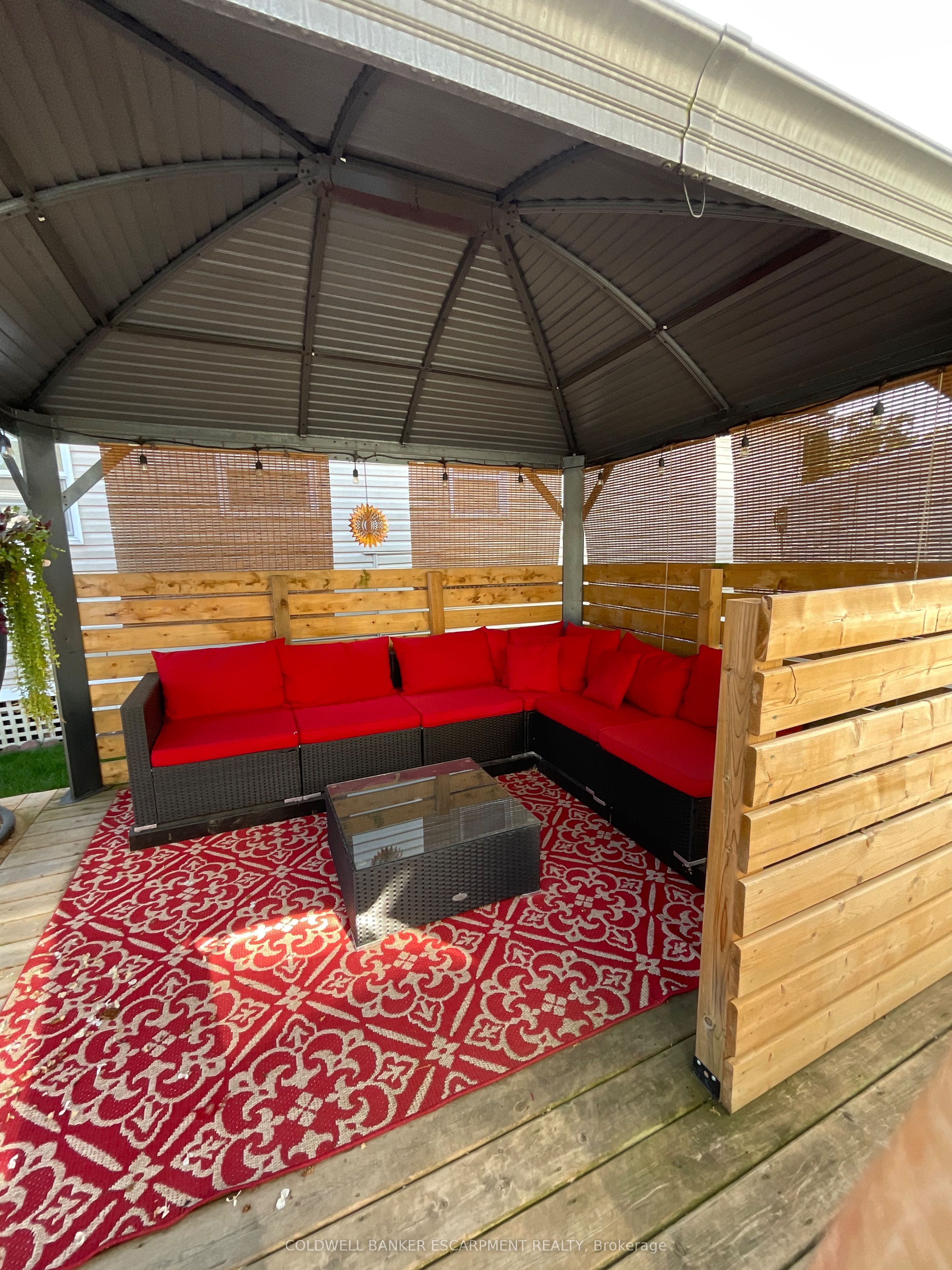 4449 Milburough Line 5 Spruce