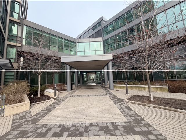 215 Sherway Gardens Road 606
