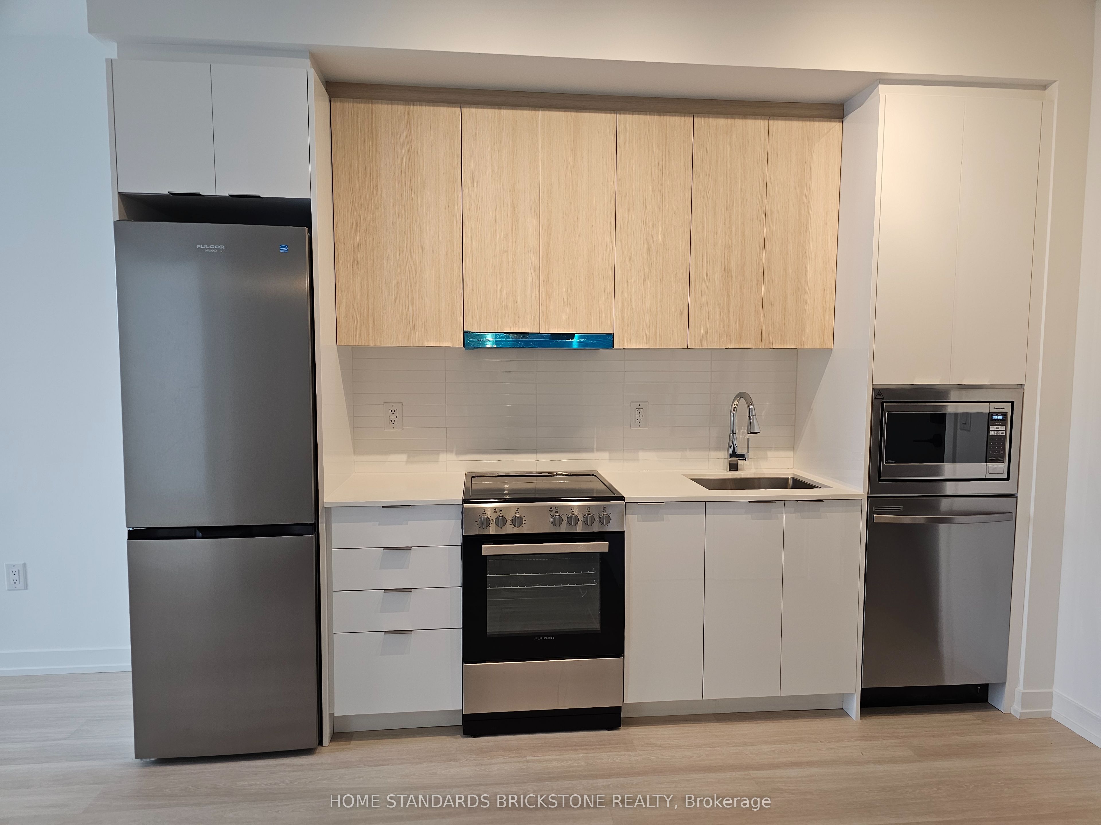 9751 Markham Road B710