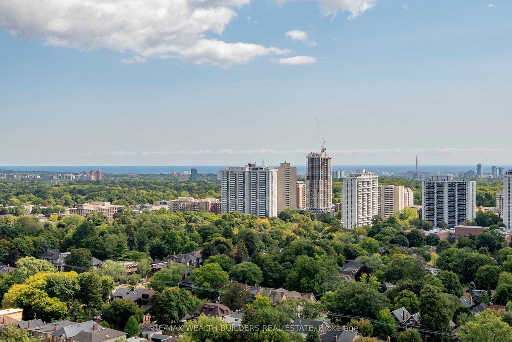Photo of 2181 Yonge Street #2702, Toronto, ON M4S 3H7 (MLS # C12398783)
