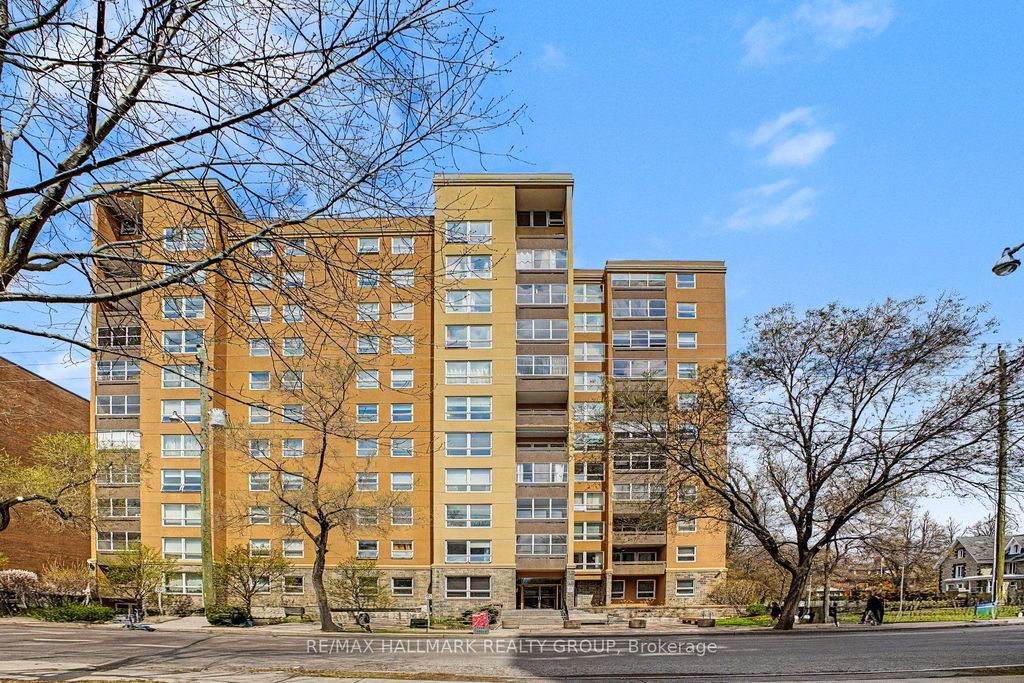 Photo of 373 Laurier Avenue E #405, Lower Town - Sandy Hill, ON K1N 8X6 (MLS # X13087910)