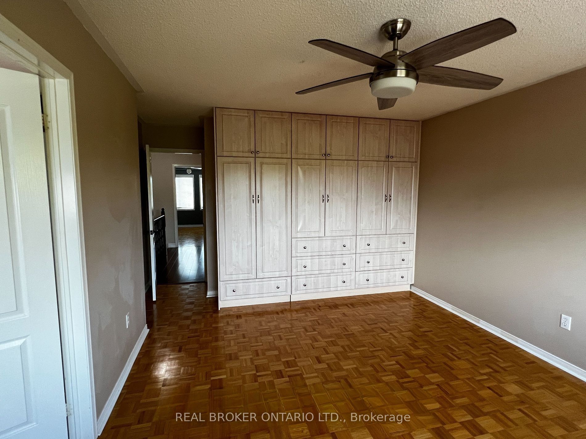 7315 Lowville Heights