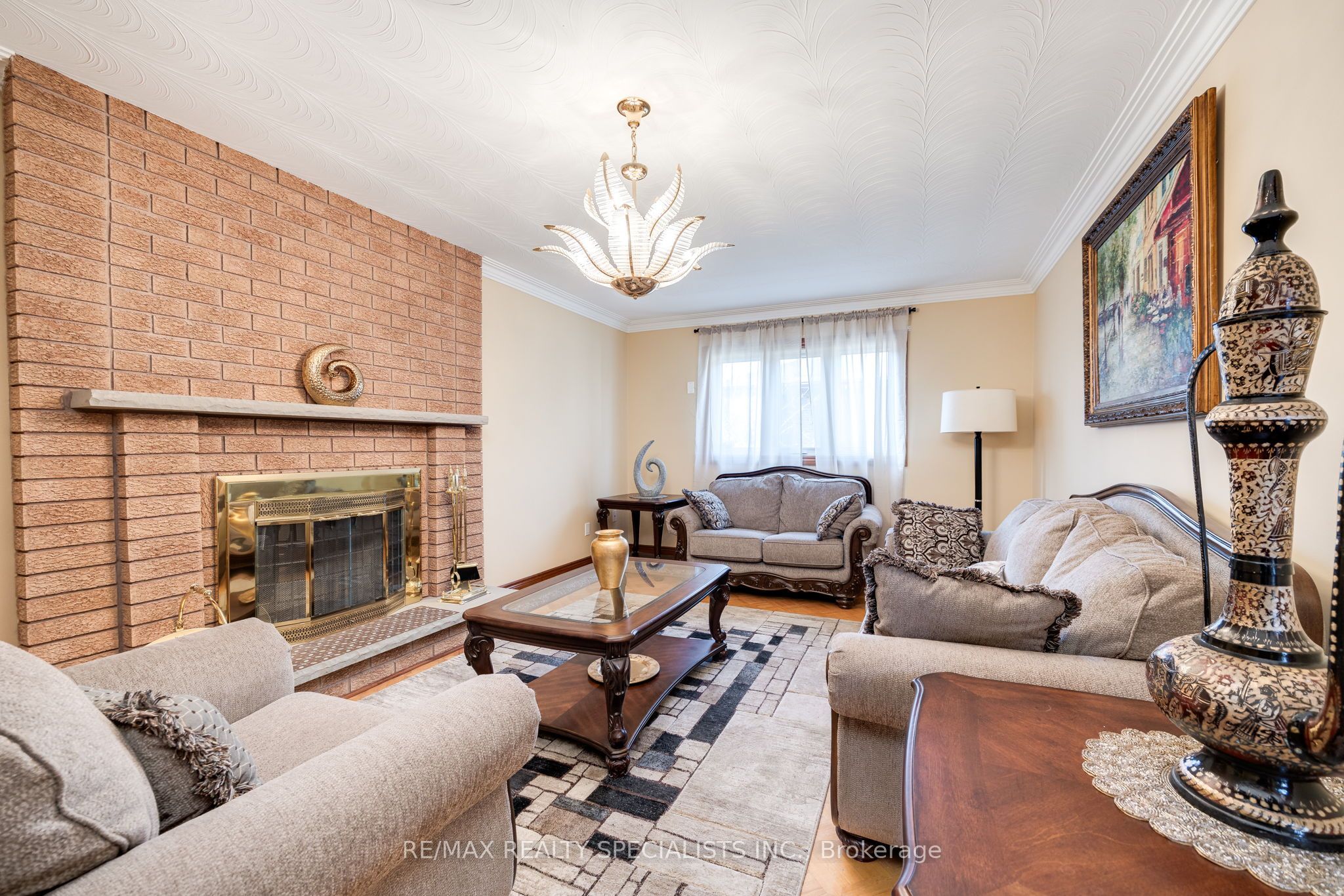 1445 Brentano Boulevard