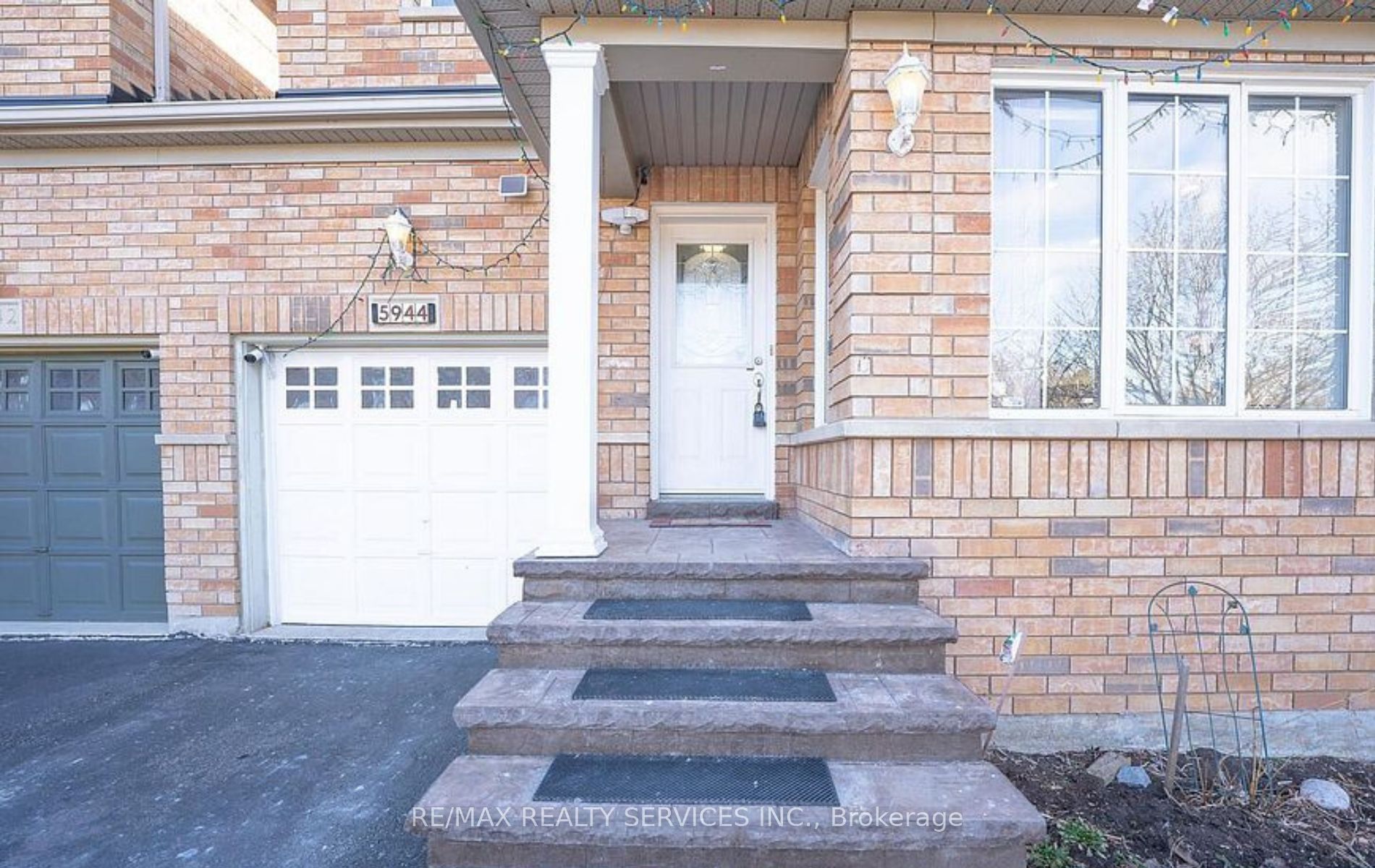 5944 Shelford Terrace (Upper)