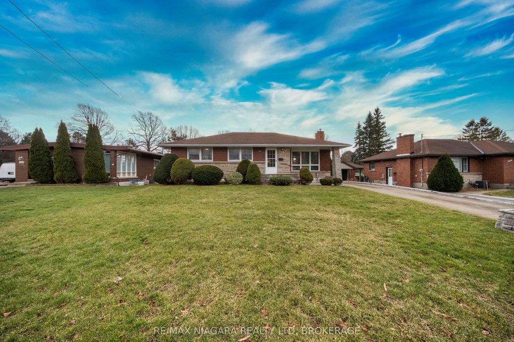 Photo of 6620 GLENDOONE Street, Niagara Falls, ON L2J 1E9 (MLS # X12800562)