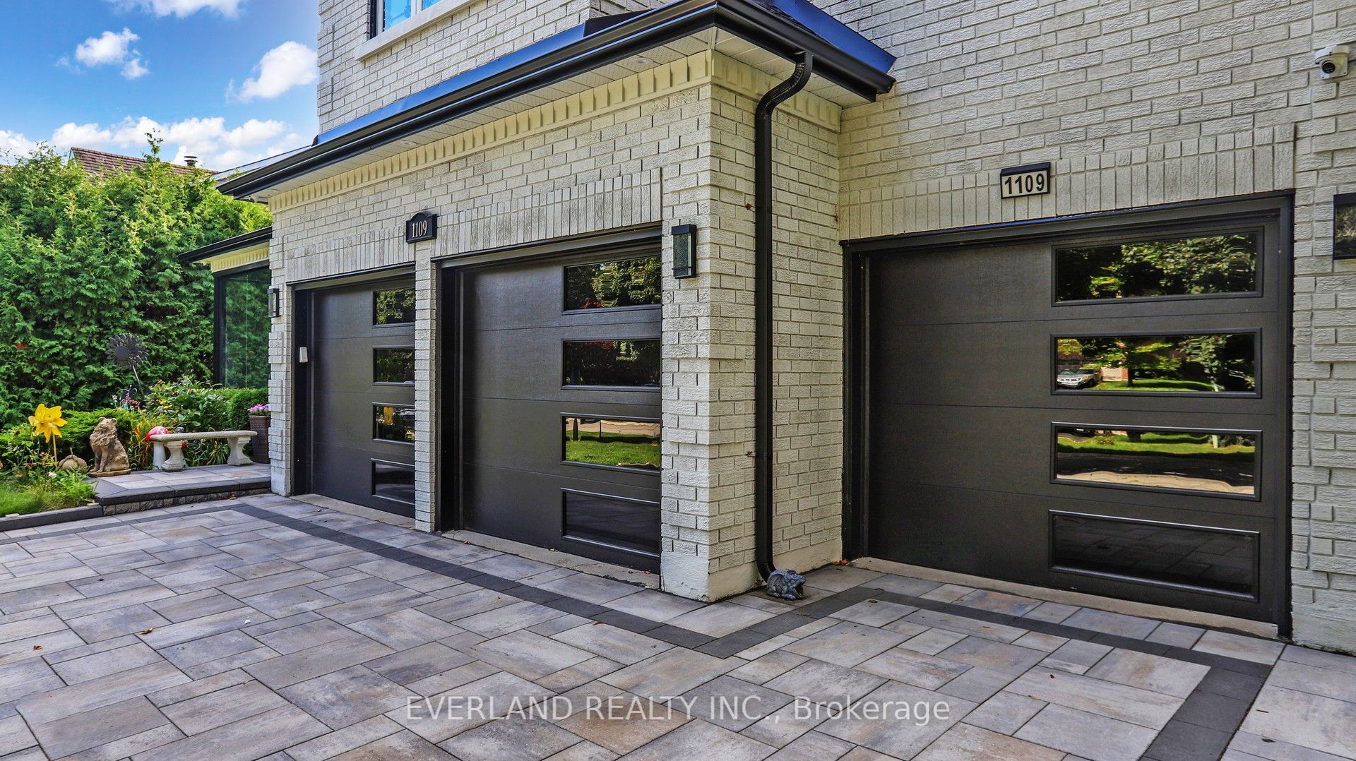 1109 Secretariate Road