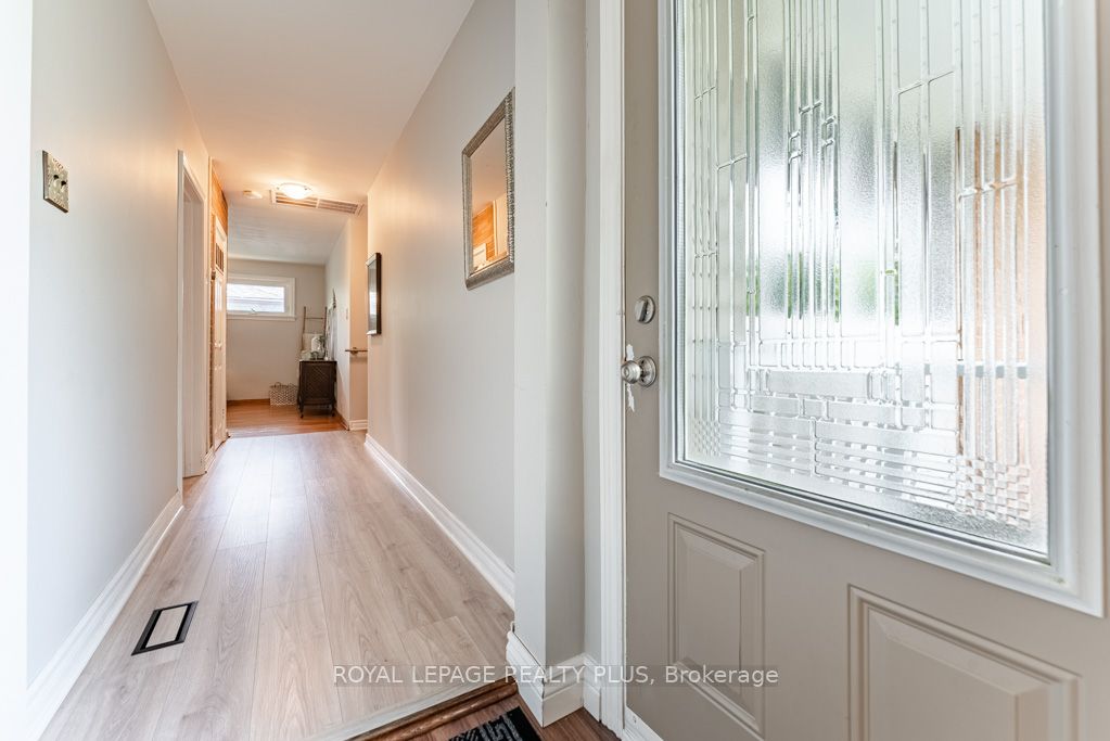 27 Sora Drive