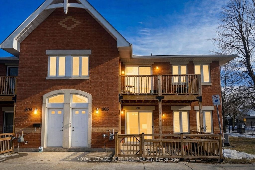 Photo of 4140 Foxwood Drive #801, Burlington, ON L7M 4R4 (MLS # W12852506)