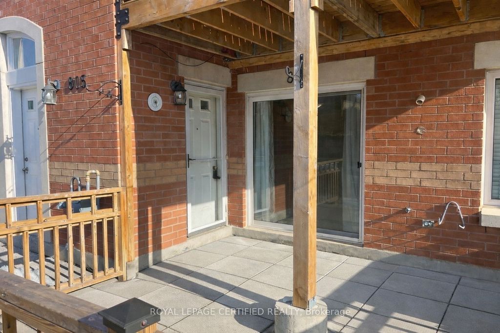 Photo of 4140 Foxwood Drive #801, Burlington, ON L7M 4R4 (MLS # W12852506)