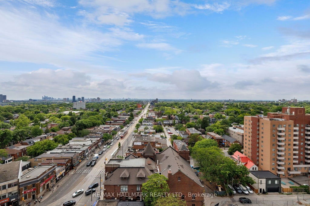 Photo of 530 St Clair Avenue W #1401, Toronto, ON M6C 0A2 (MLS # C14087182)