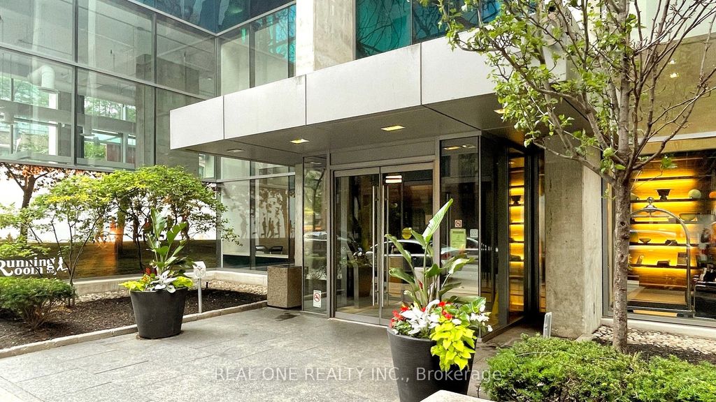Photo of 38 Grenville Street #3107, Toronto, ON M4Y 1A5 (MLS # C13109010)