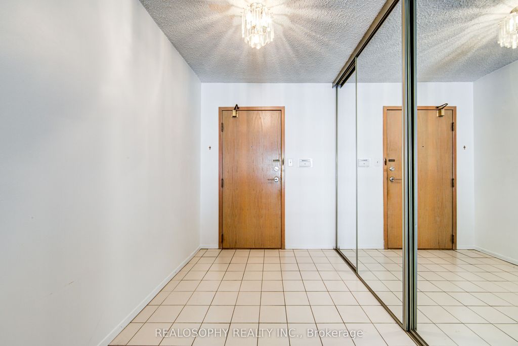 Photo of 24 Southport Street #756, Toronto, ON M6S 4Z1 (MLS # W13086924)
