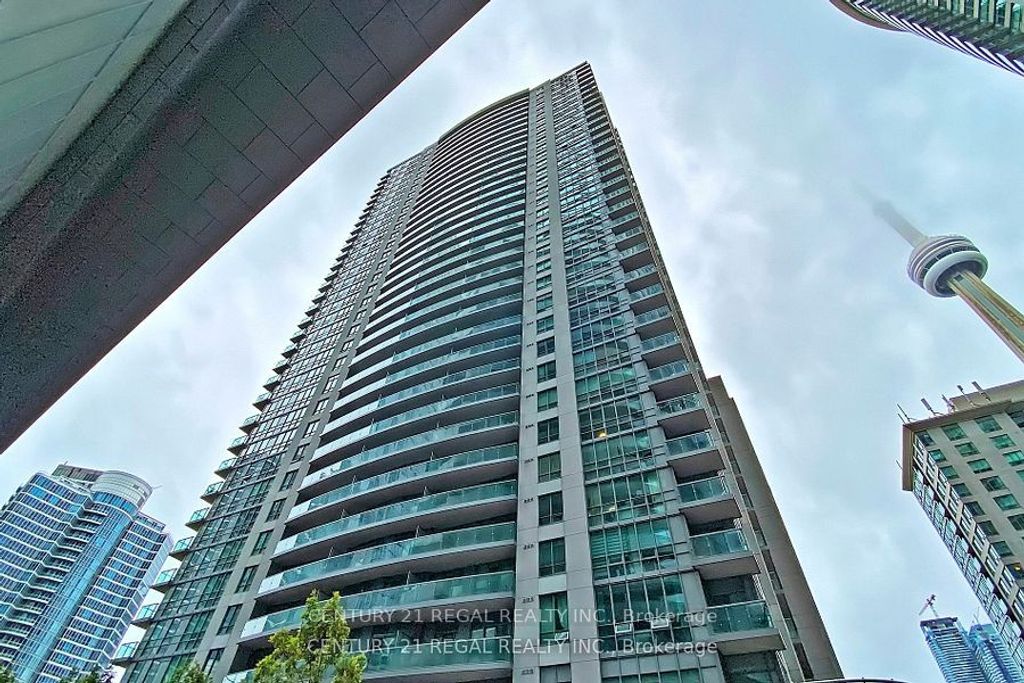 Photo of 19 Grand Trunk Crescent #2706, Toronto, ON M5J 3A3 (MLS # C13027674)