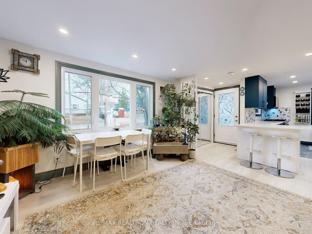 Photo of 757 Srigley Street, Newmarket, ON L3Y 1X6 (MLS # N12960222)