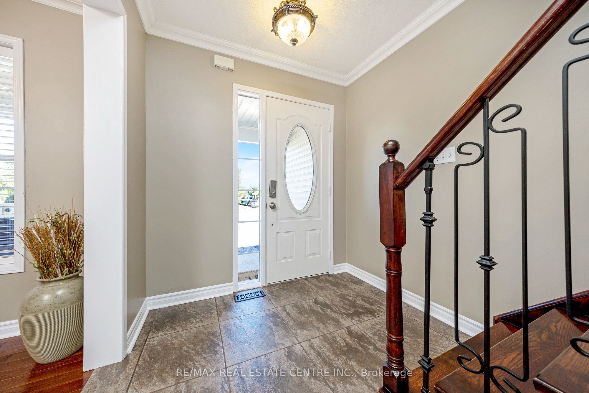 32 Tanners Drive