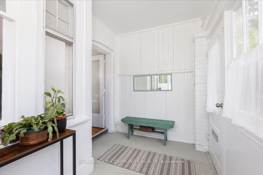 Photo of 917 Broadview Avenue, Toronto, ON M4K 2R2 (MLS # E12963330)