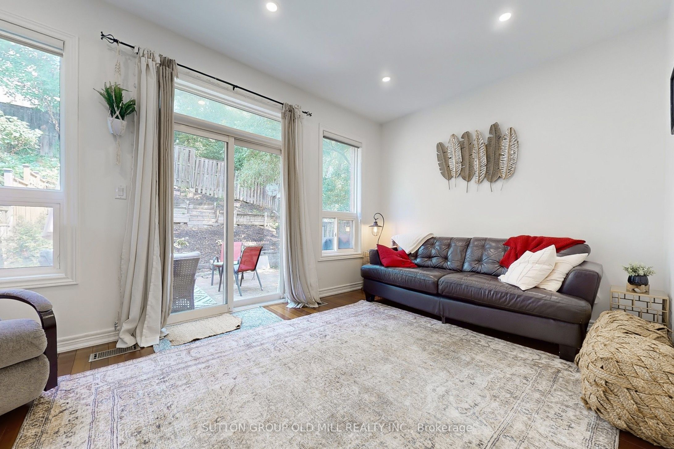 38 Bell Manor Drive