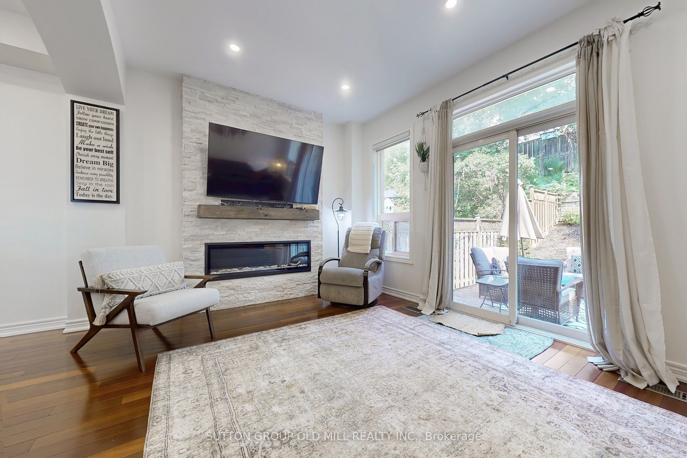 38 Bell Manor Drive
