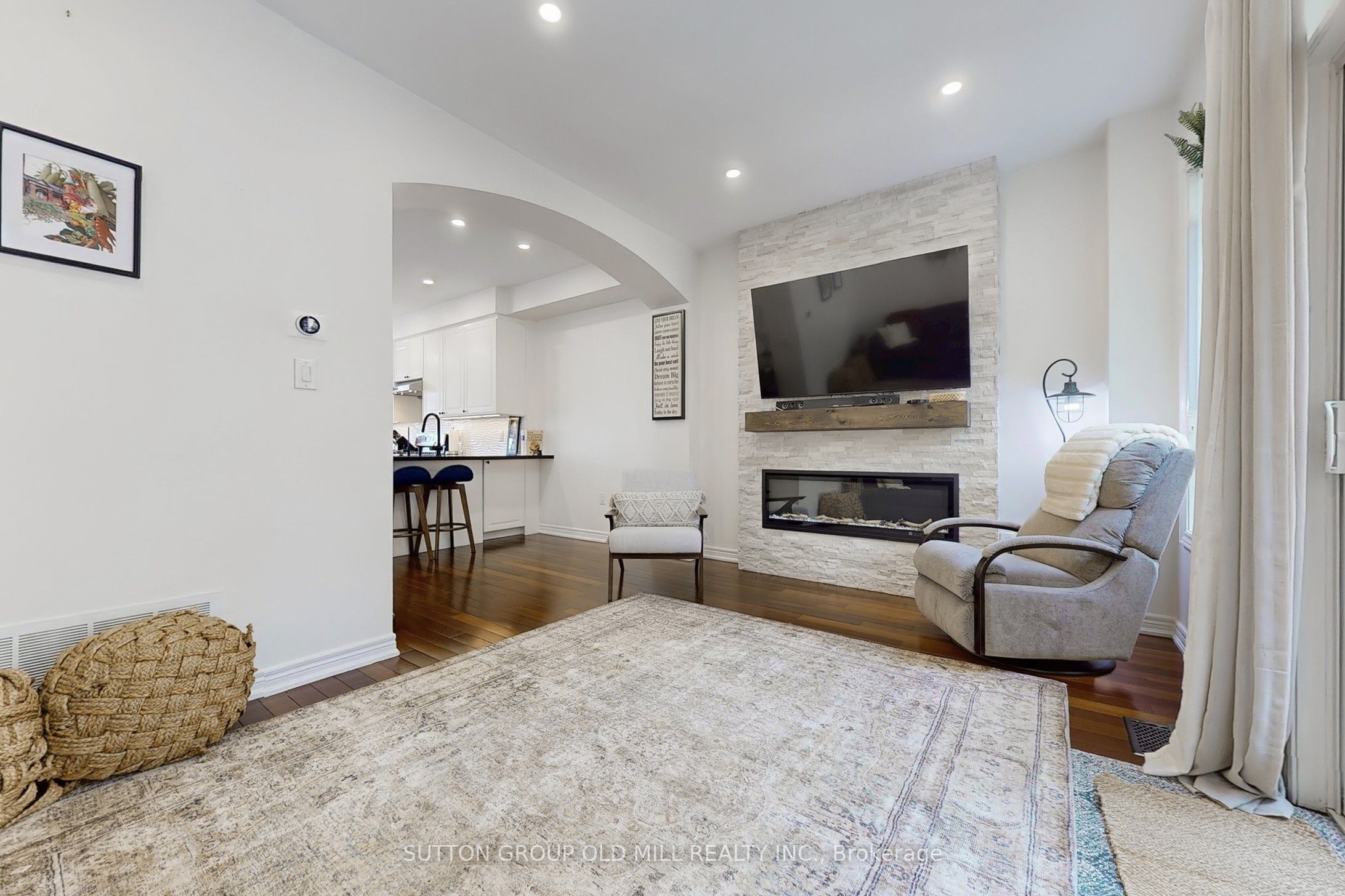 38 Bell Manor Drive