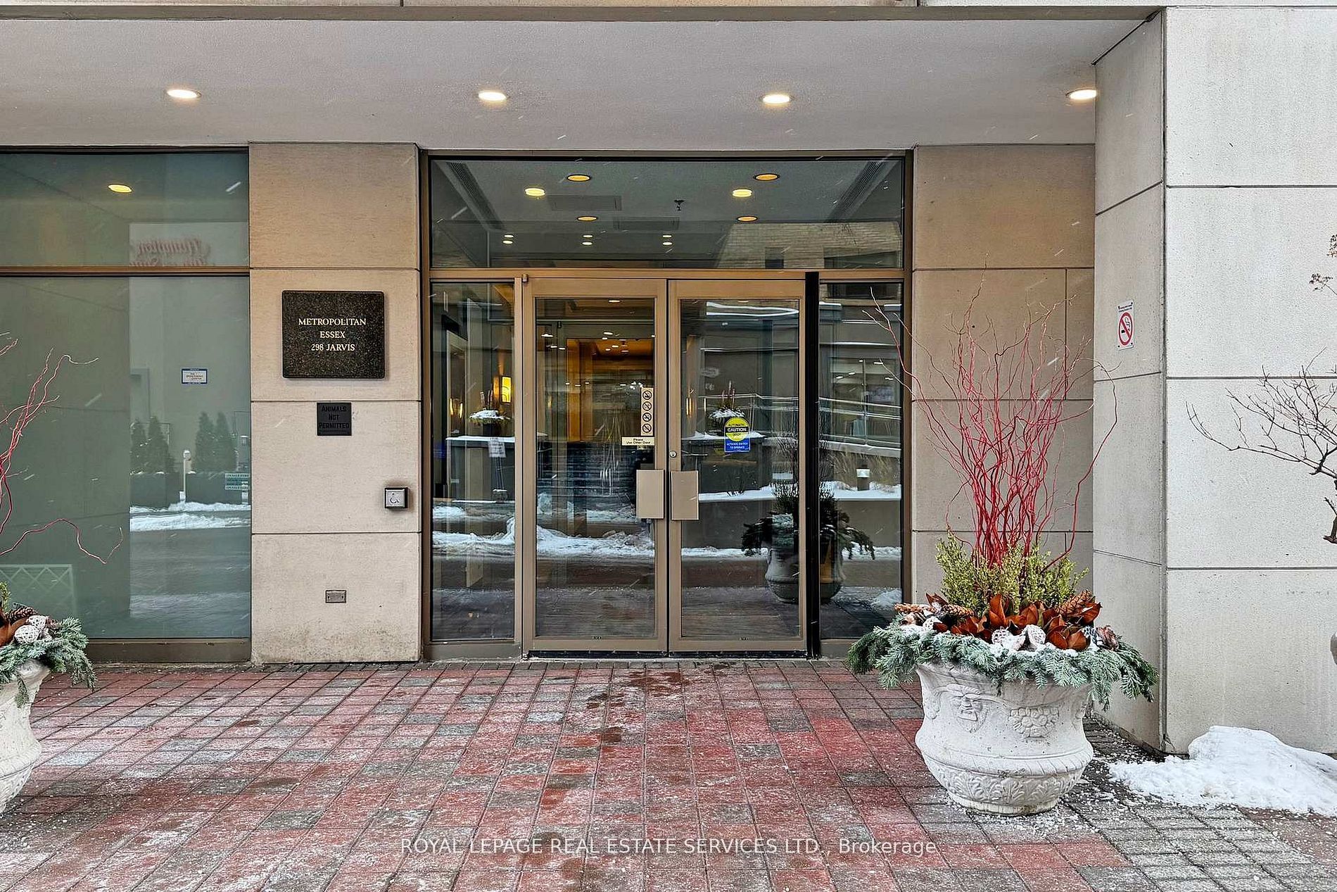 298 Jarvis Street 1705