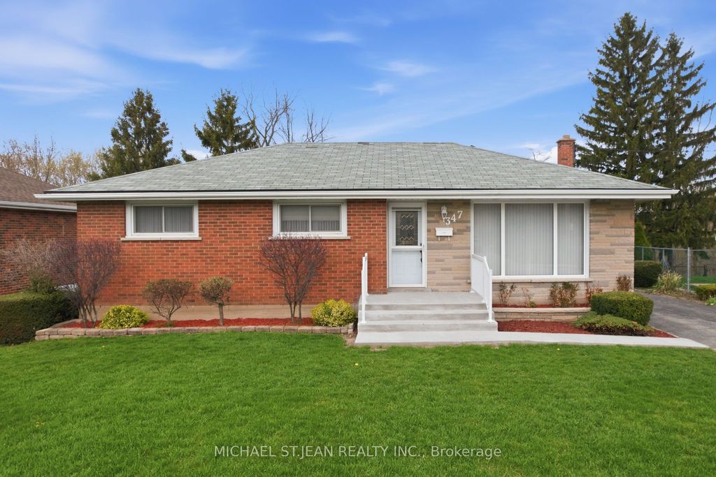 Photo of 347 Hixon Road, Hamilton, ON L8K 2C8 (MLS # X13032984)