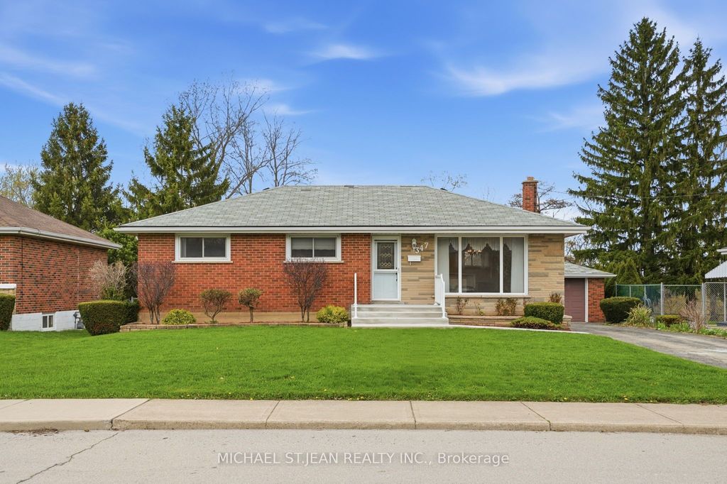 Photo of 347 Hixon Road, Hamilton, ON L8K 2C8 (MLS # X13032984)