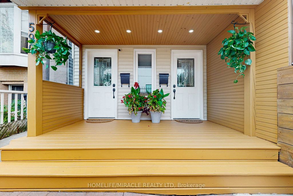 Photo of 590 Jones Avenue Avenue, Toronto, ON M4J 3H3 (MLS # E12383796)