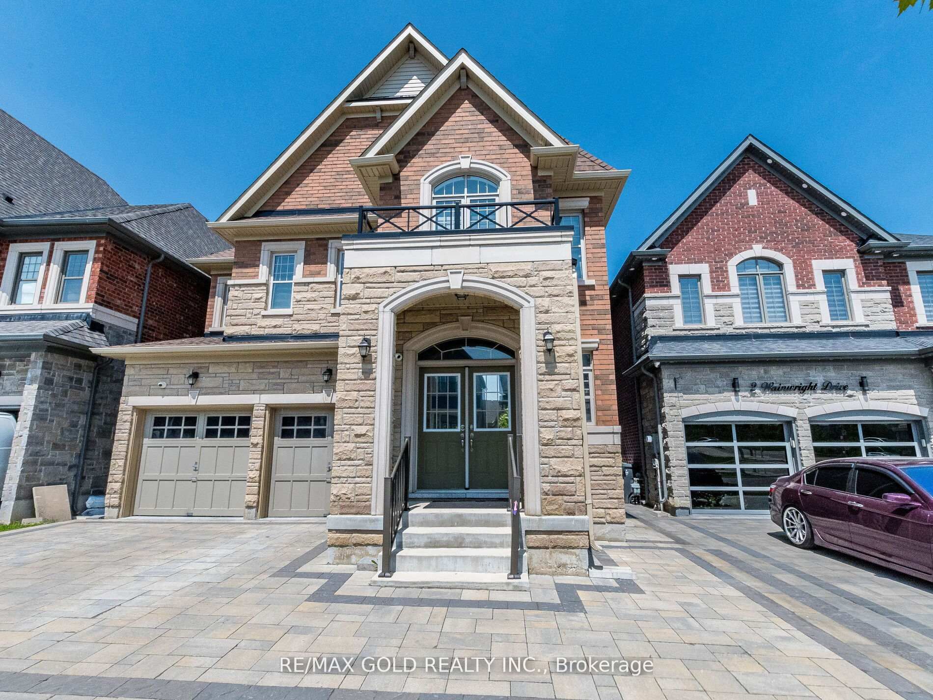 4 Wainwright Drive