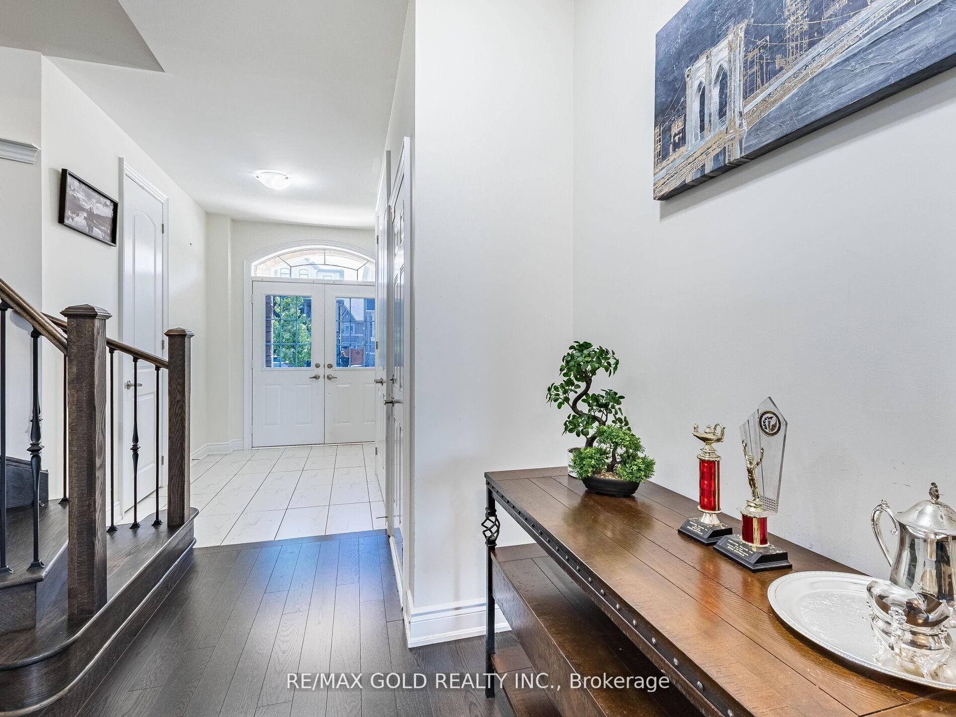 4 Wainwright Drive