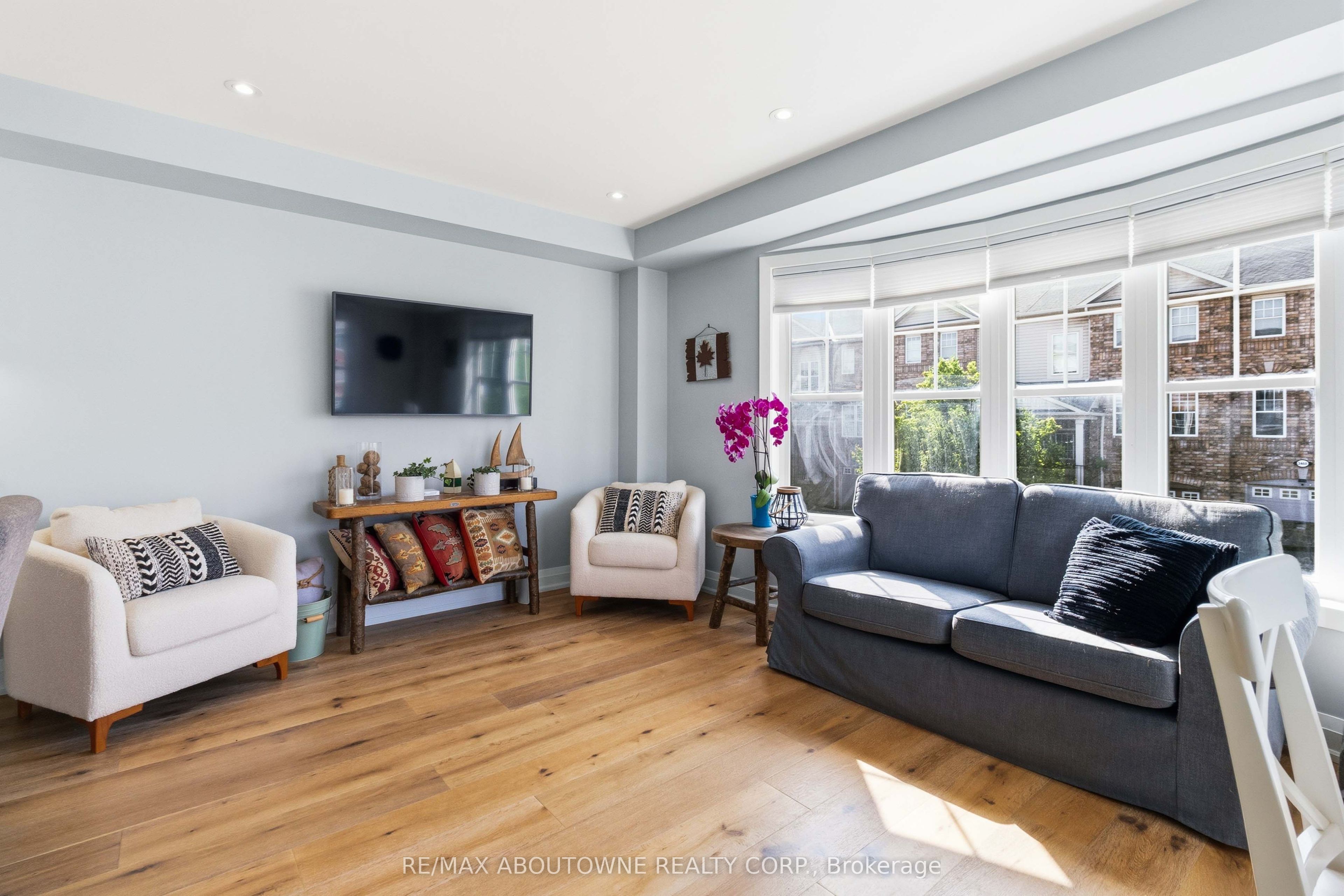 2228 Jillian Lane