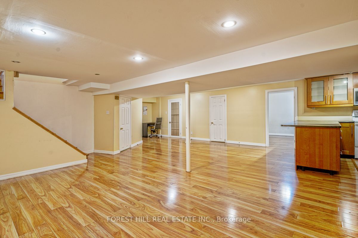 56 Cooperage Crescent Bsmt