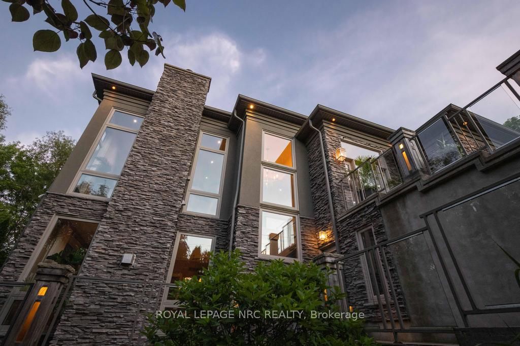 164A Lakeshore Road