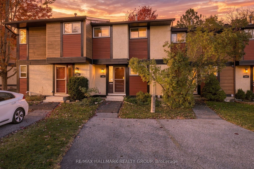 Photo of 163 McClintock Way, Kanata, ON K2L 2A5 (MLS # X14108524)