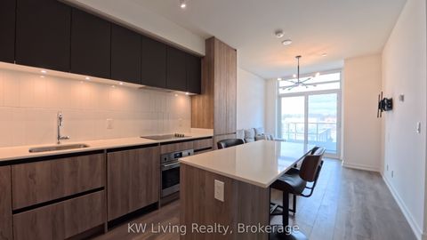 8 Beverly Glen Boulevard 418 Vaughan ON L4J 0L5