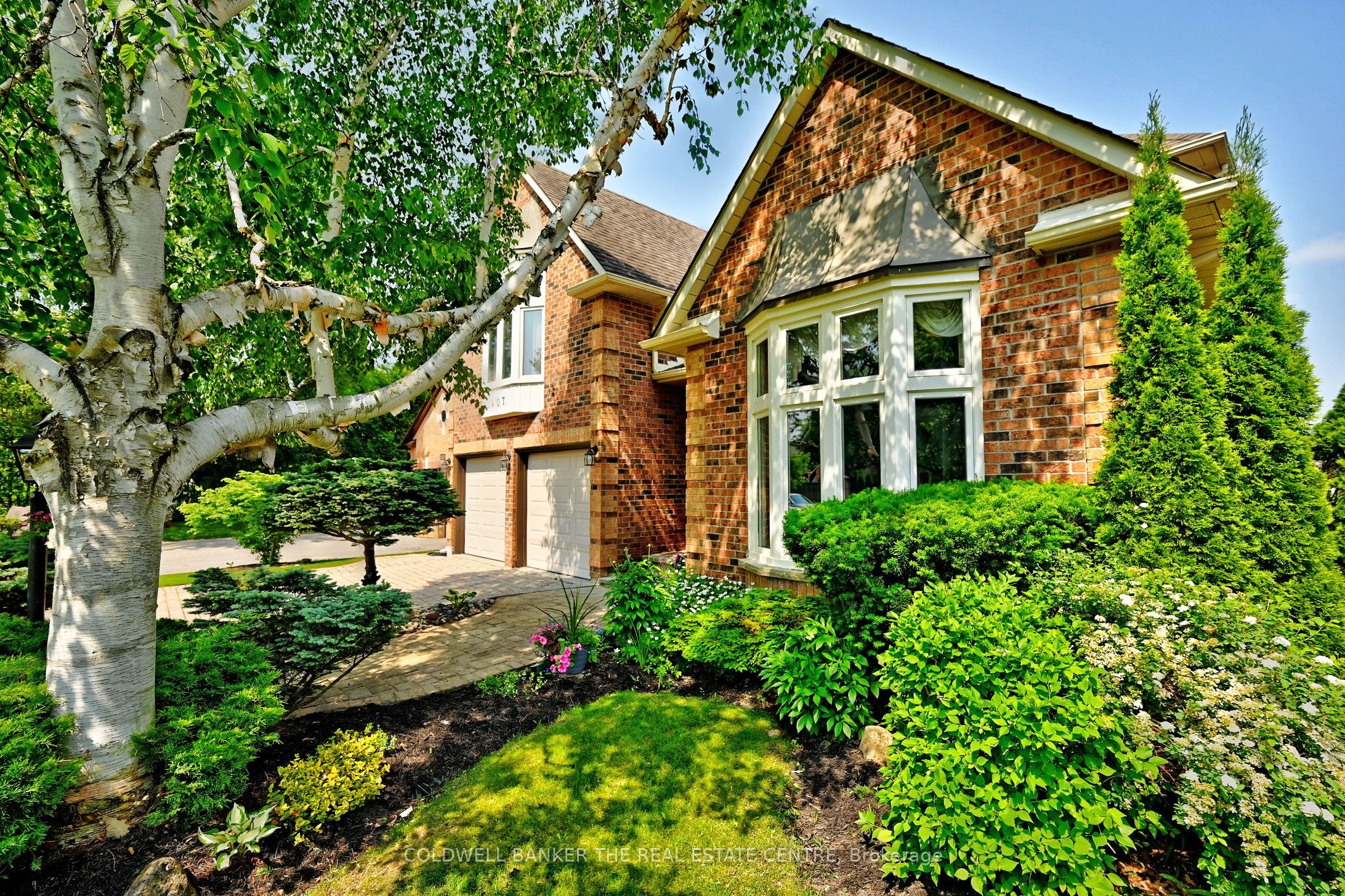 407 Fairway Gardens