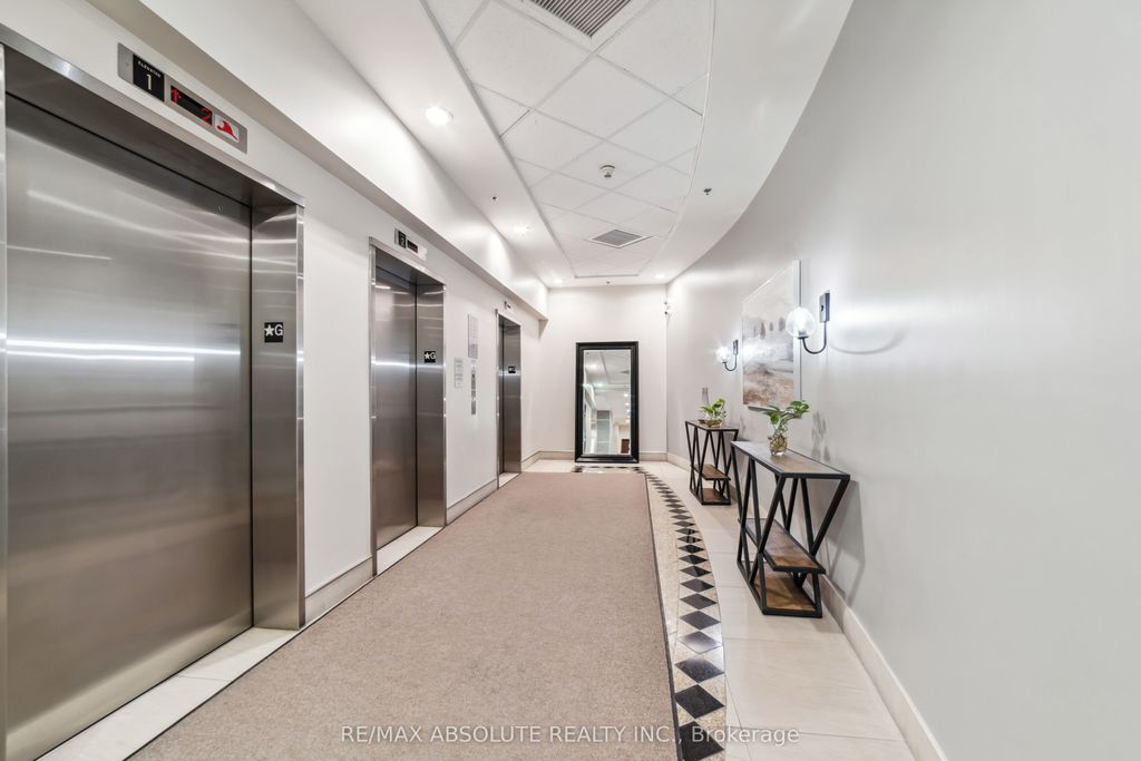 Photo of 90 Landry Street #1209, Vanier and Kingsview Park, ON K1L 0A9 (MLS # X12798470)