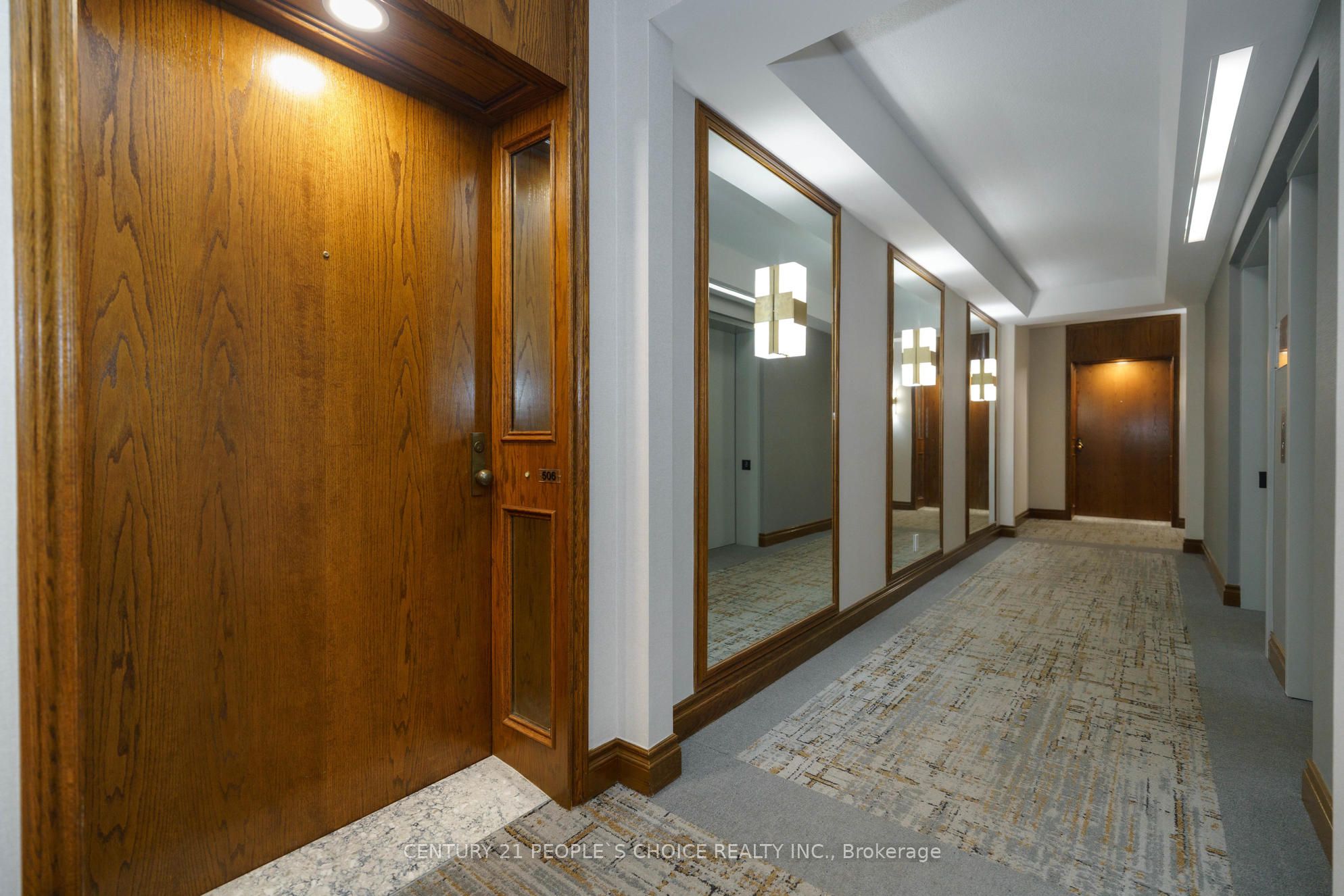 1905 Pilgrims Way 506