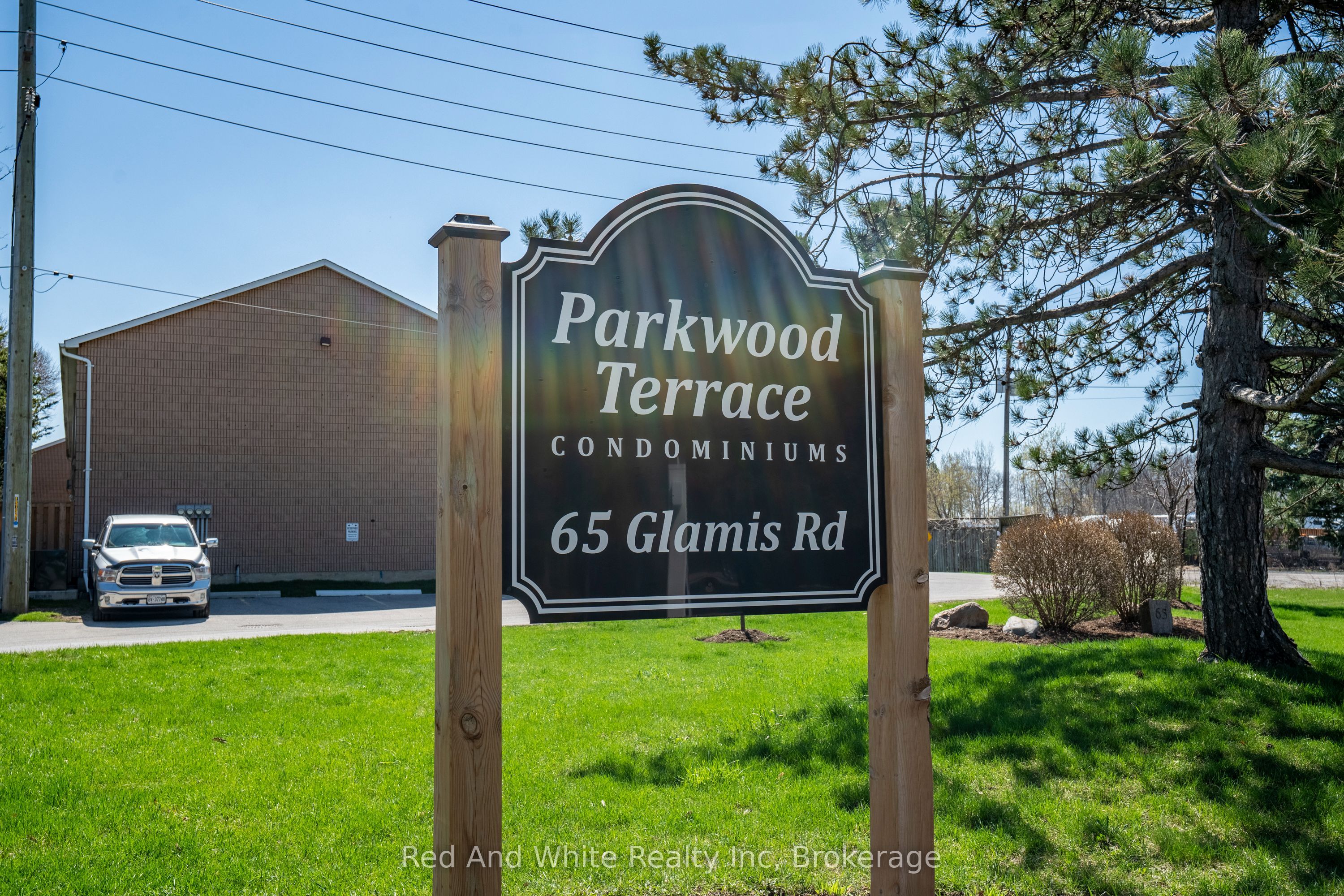 65 Glamis Road 80