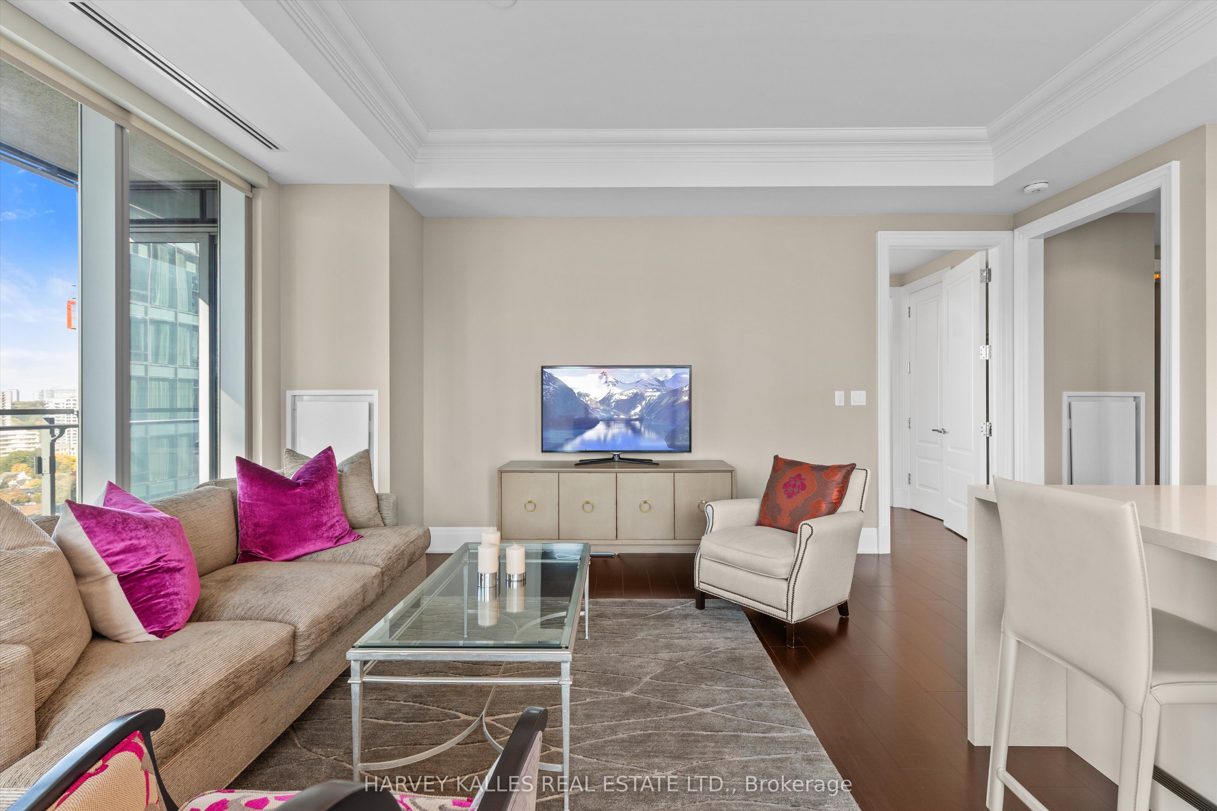 55 Scollard Street 1805