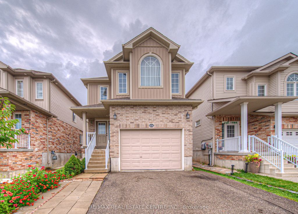 Photo of 434 Woodbine Avenue, Kitchener, ON N2R 0A6 (MLS # X12461167)