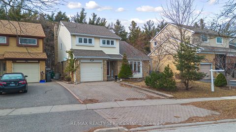 96 Royal Palm Drive Brampton ON L6Z 1P7