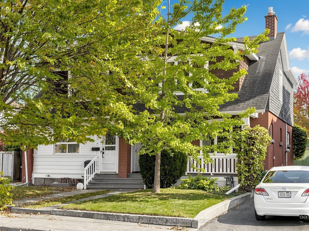 Photo of 61 Secord Avenue, Toronto, ON M4C 2C5 (MLS # E14111694)