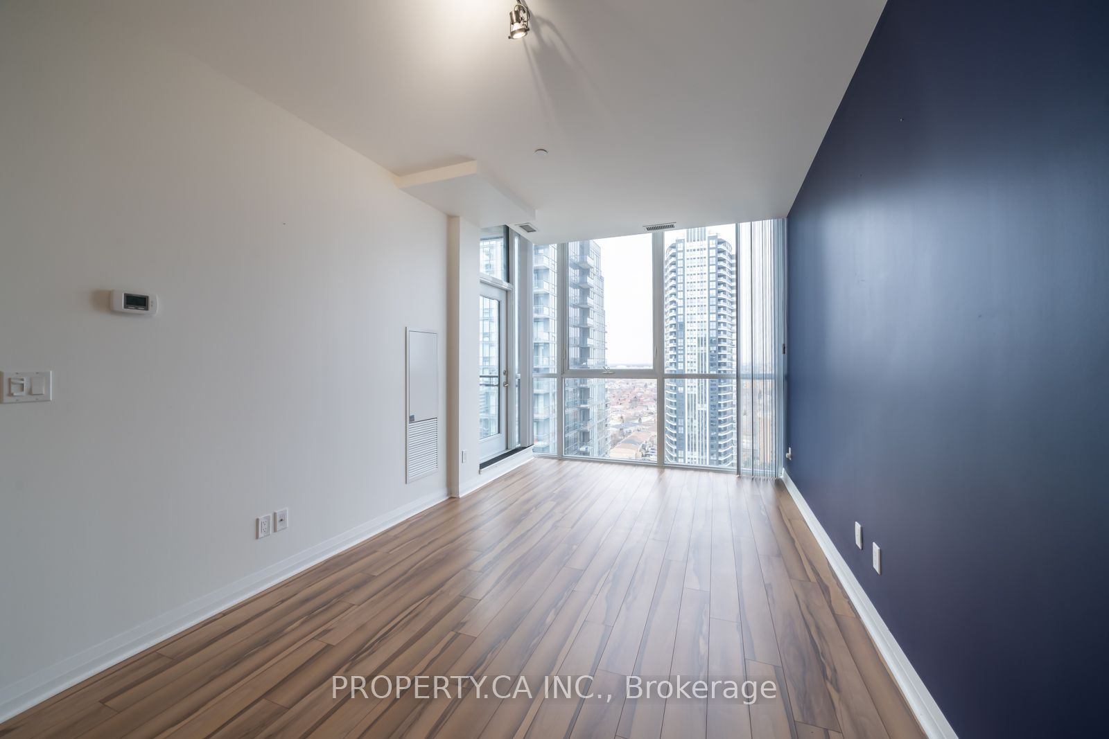 55 Eglinton Avenue W 2103